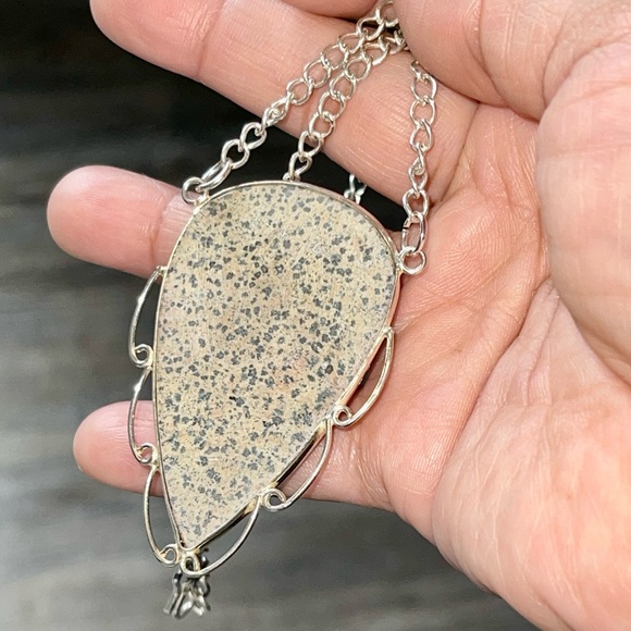 Beautiful Large Dalmatian Jasper Pendant Necklace 15” - 17” - Picture 5 of 10